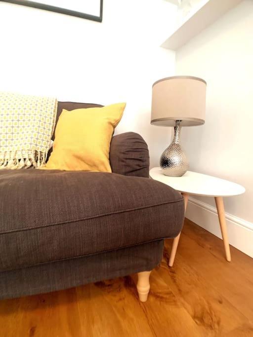 A Beautiful And Stylish 2 Bed Flat Close To Beach 본머스 외부 사진